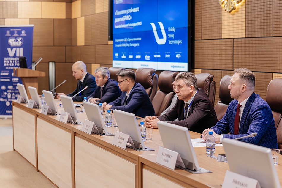 Vận tải đường ray dây uST tại Diễn đàn BRICS: Đột phá mới - Ảnh 1